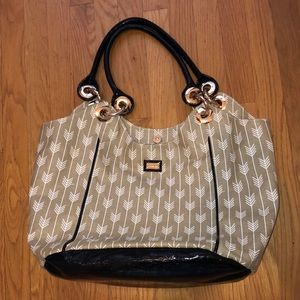 Ame & Lulu handbag.